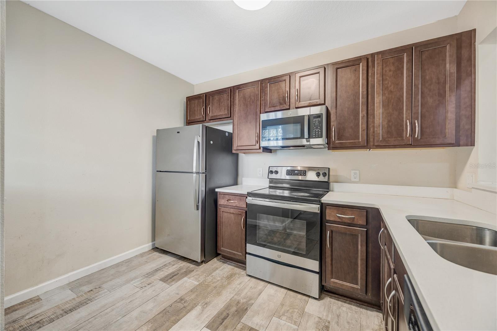 1231 GODAVARI WAY E #202, WESLEY CHAPEL, FL — photo 4