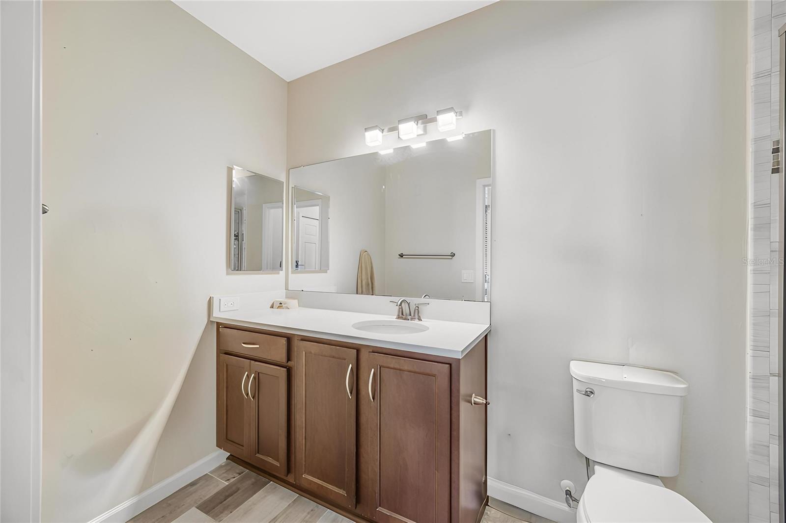 1231 GODAVARI WAY E #202, WESLEY CHAPEL, FL — photo 9