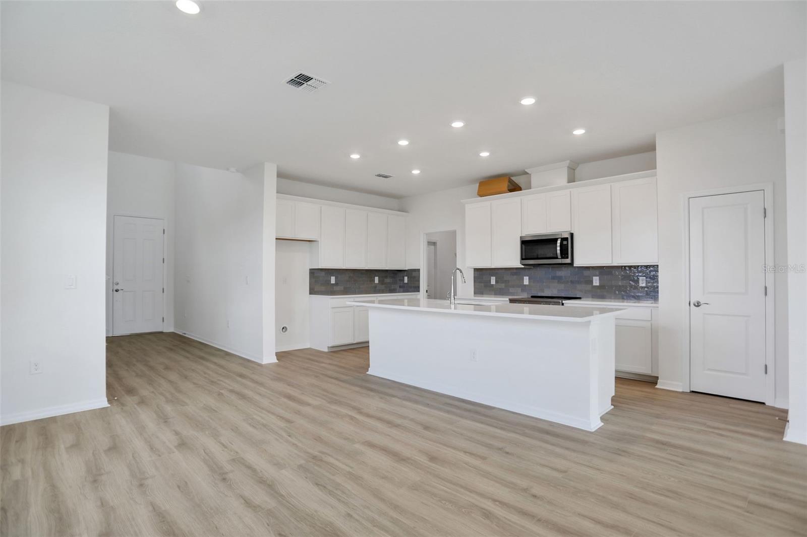 7839 GLEN LILY PL, PARRISH, FL — photo 12