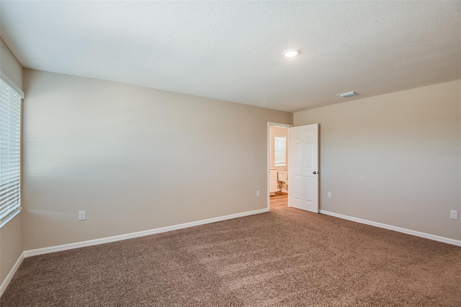 36602 SAGEMOOR DR, ZEPHYRHILLS, FL — photo 5