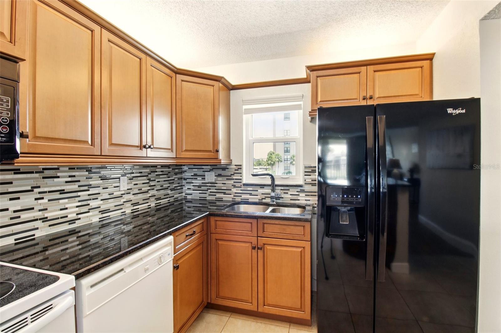 7625 SUN ISLAND DR S #304, SOUTH PASADENA, FL — photo 10