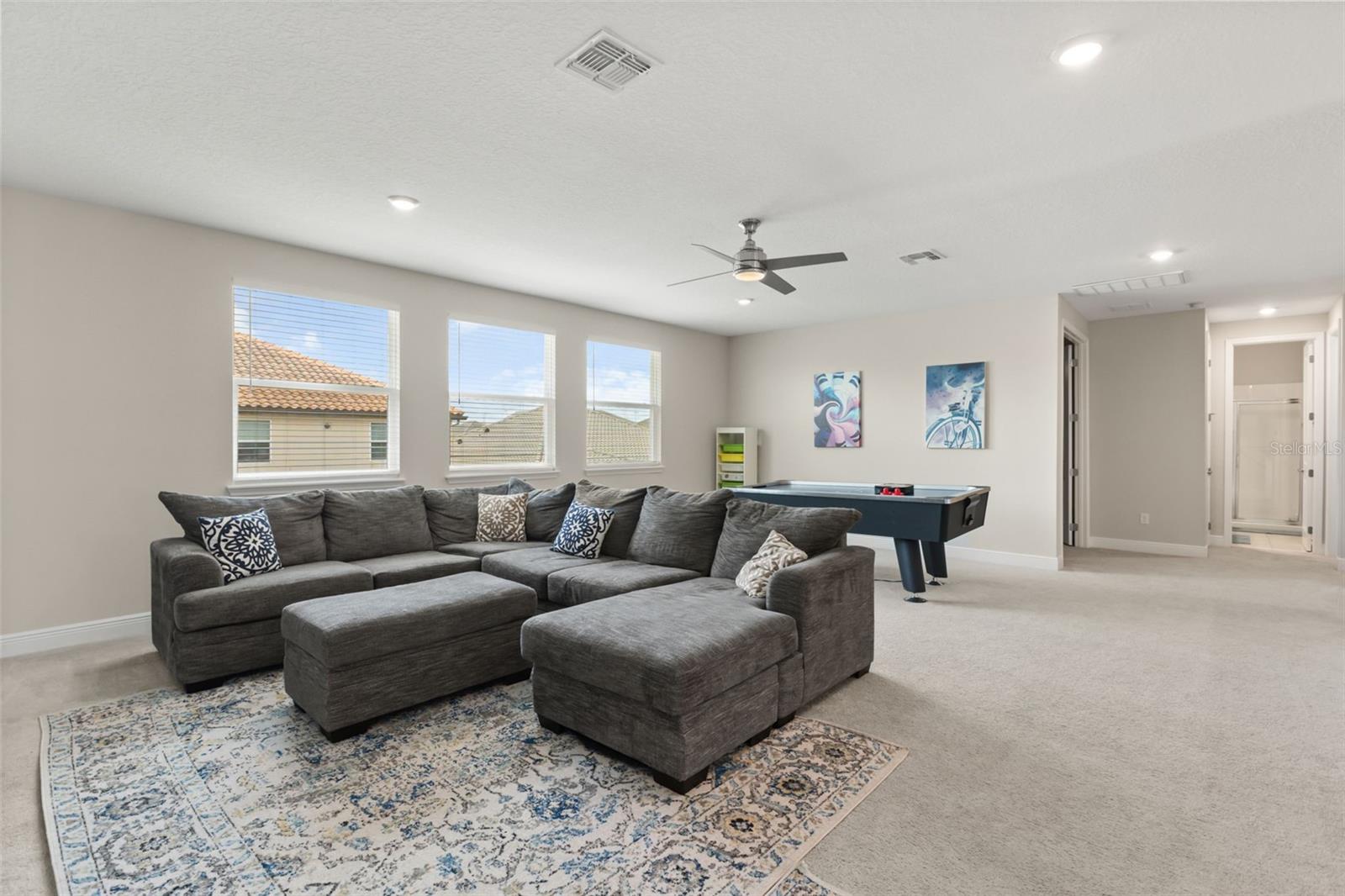 8373 LUDINGTON CIR, ORLANDO, FL — photo 2