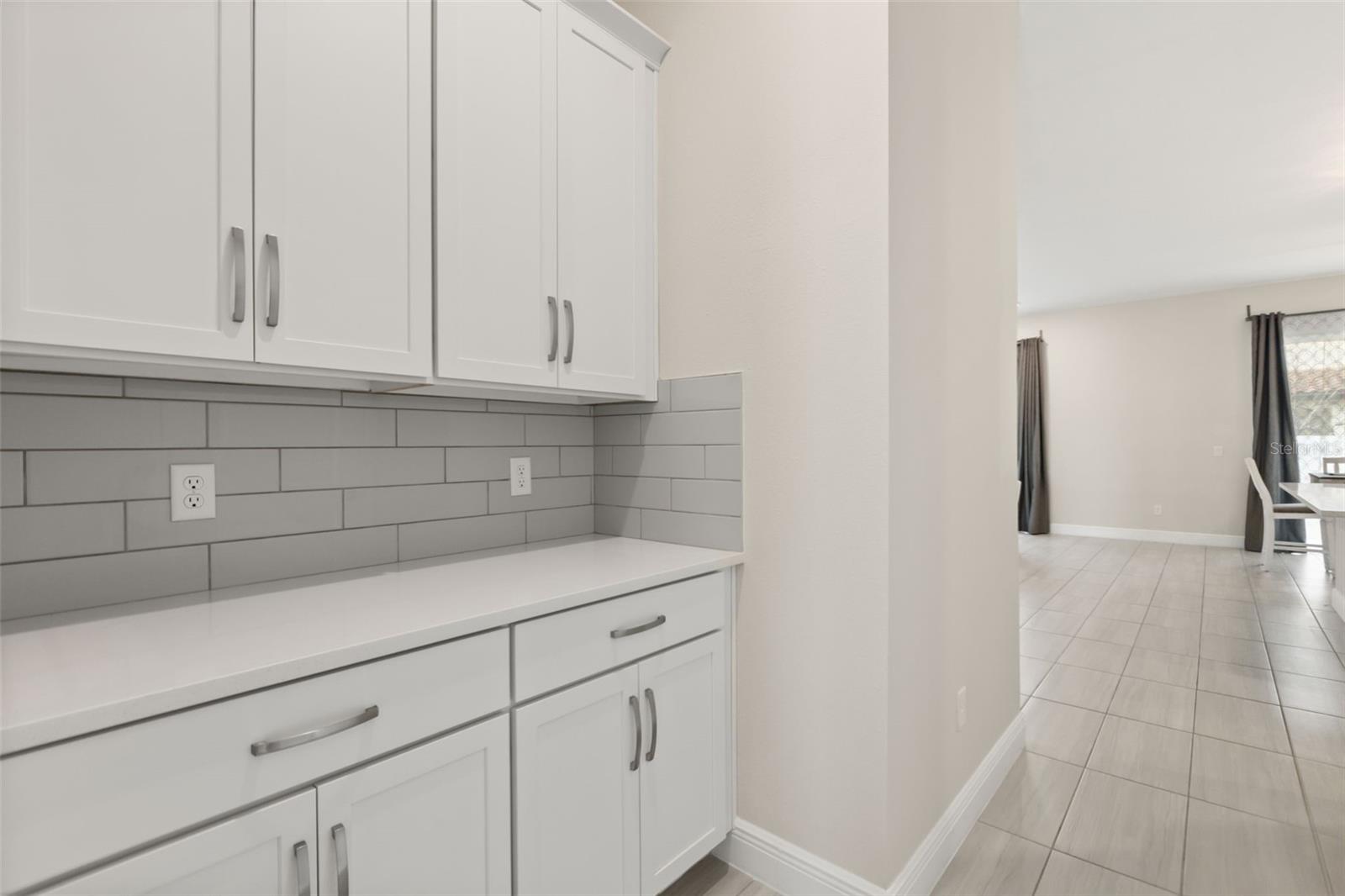 8373 LUDINGTON CIR, ORLANDO, FL — photo 12