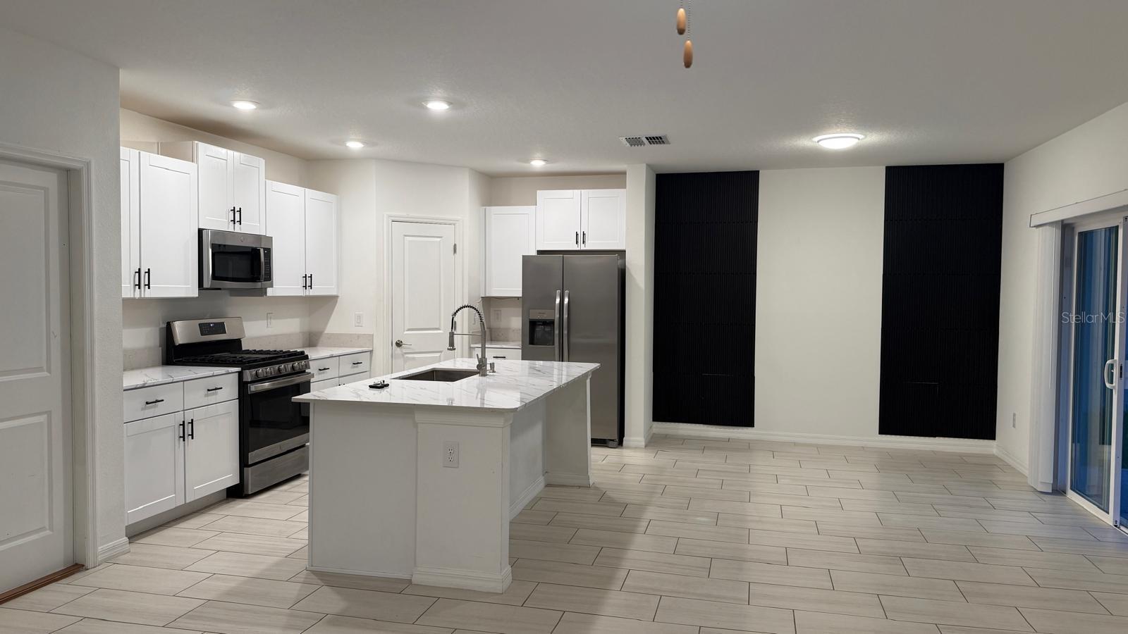 35077 ACKLEY TRCE, ZEPHYRHILLS, FL — photo 10