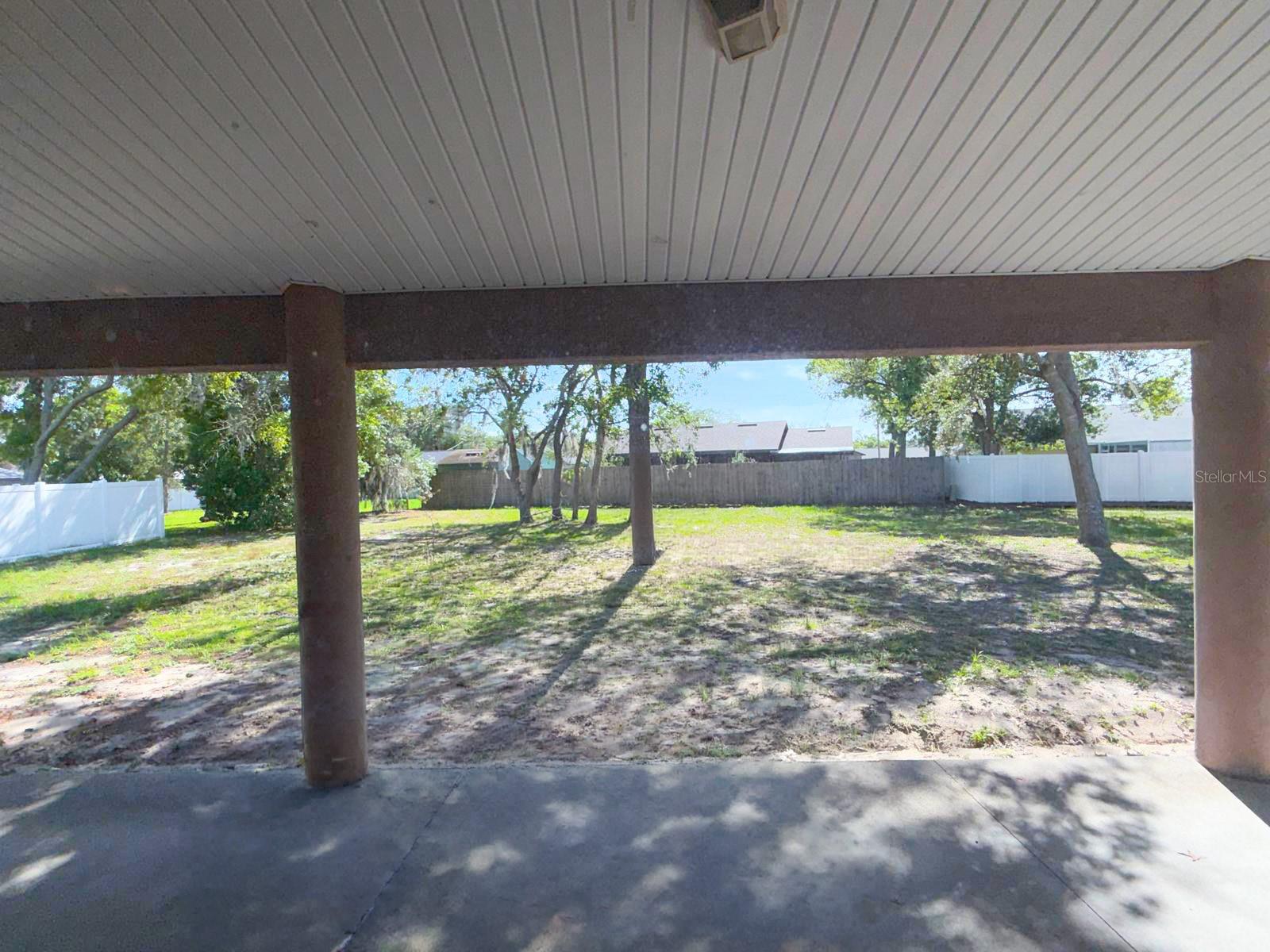 8414 BAY DR, SPRING HILL, FL — photo 8