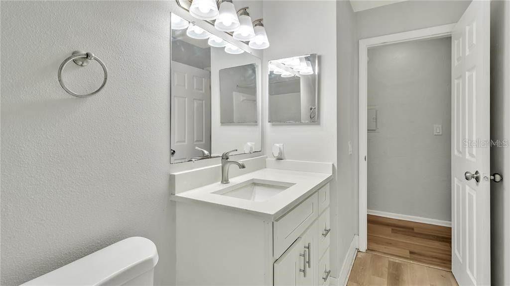 5900 22ND AVE N, ST PETERSBURG, FL — photo 15