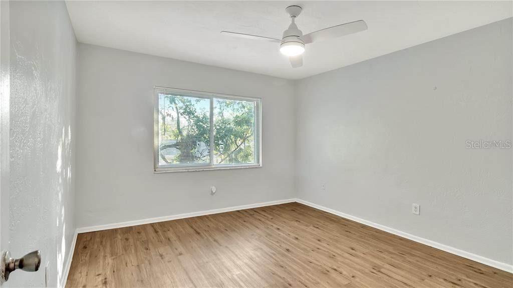5900 22ND AVE N, ST PETERSBURG, FL — photo 16