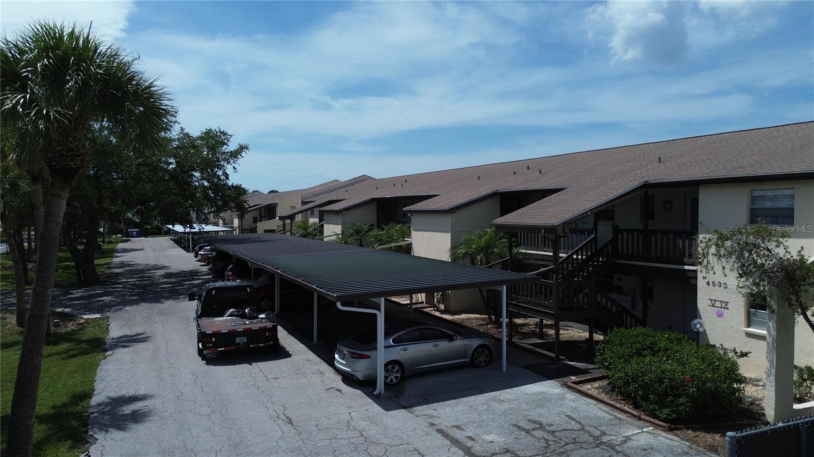 4533 MARINE PKWY #101, NEW PORT RICHEY, FL