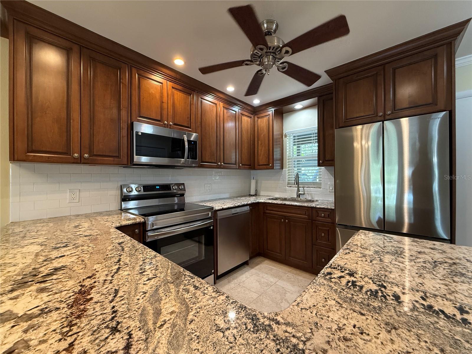 4533 MARINE PKWY #101, NEW PORT RICHEY, FL — photo 10