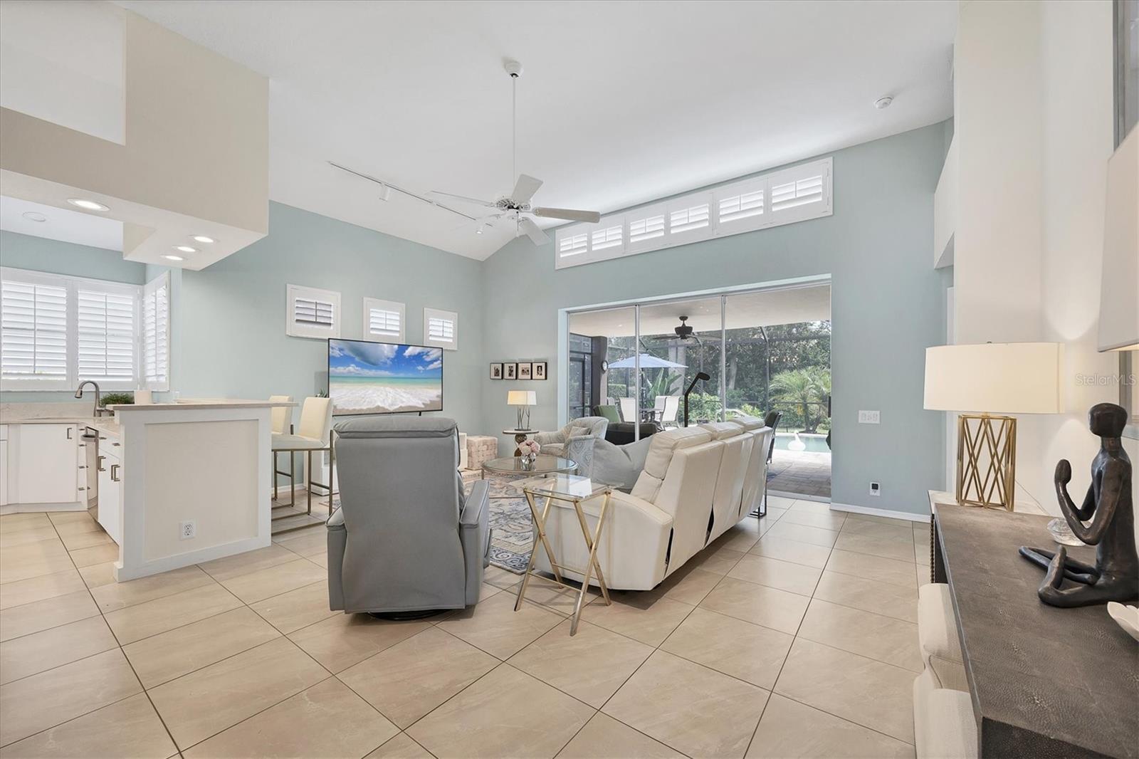 7916 HAMPTON CT, UNIVERSITY PARK, FL — photo 6