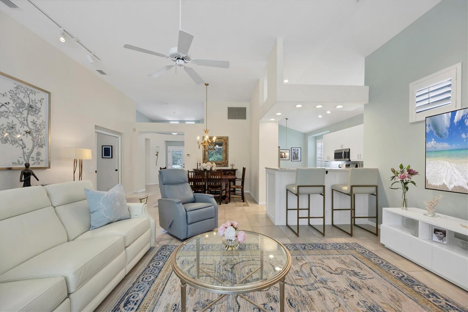 7916 HAMPTON CT, UNIVERSITY PARK, FL — photo 9