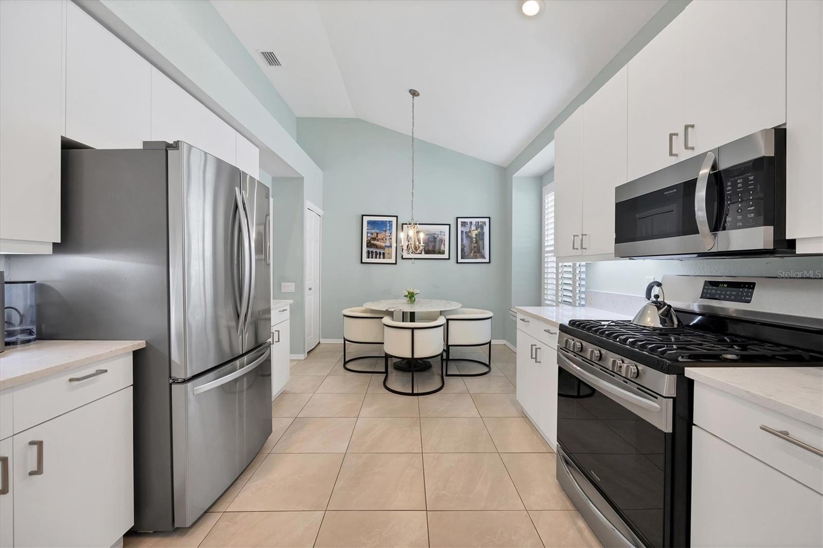 7916 HAMPTON CT, UNIVERSITY PARK, FL — photo 14