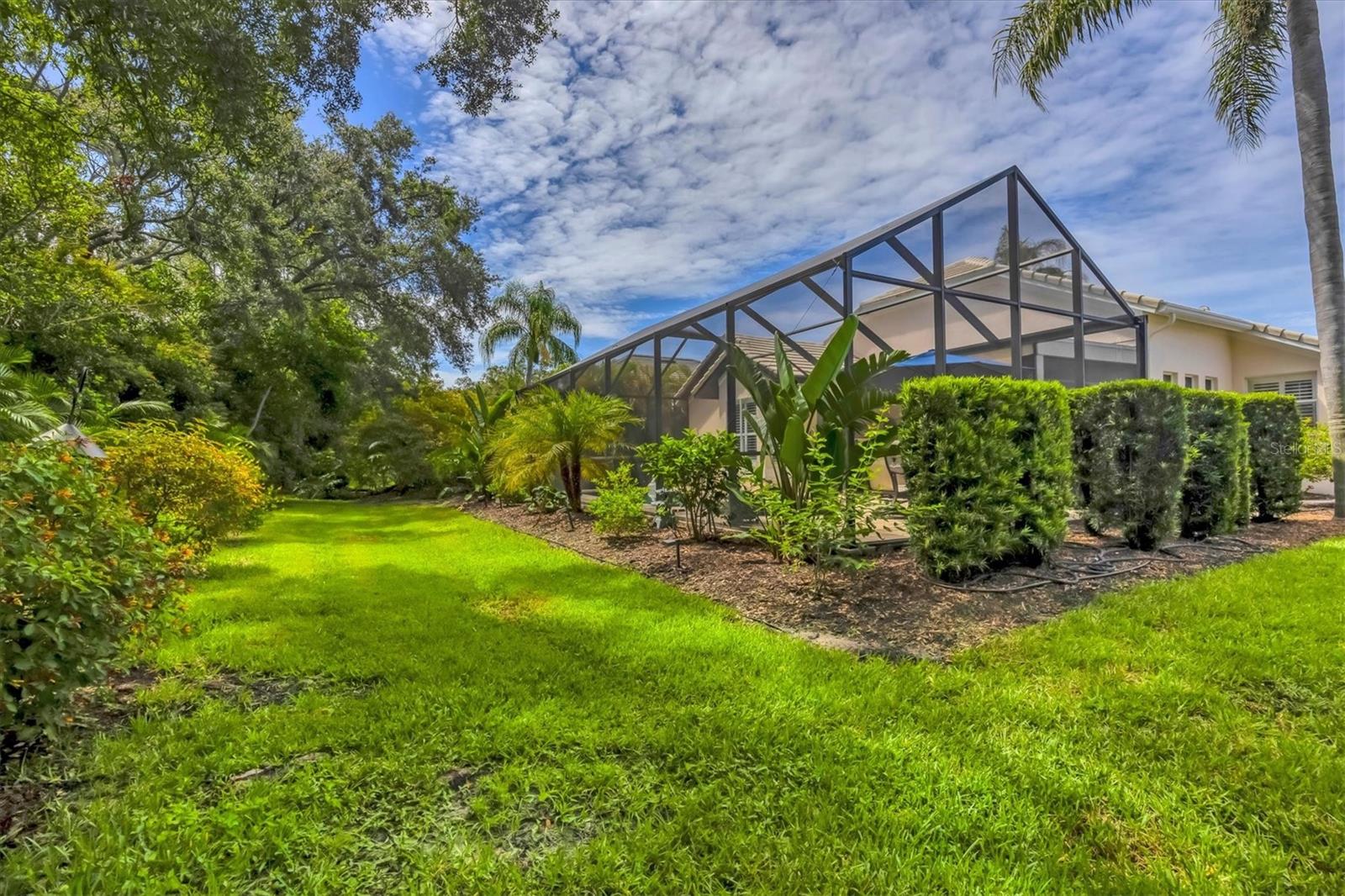 7916 HAMPTON CT, UNIVERSITY PARK, FL — photo 40