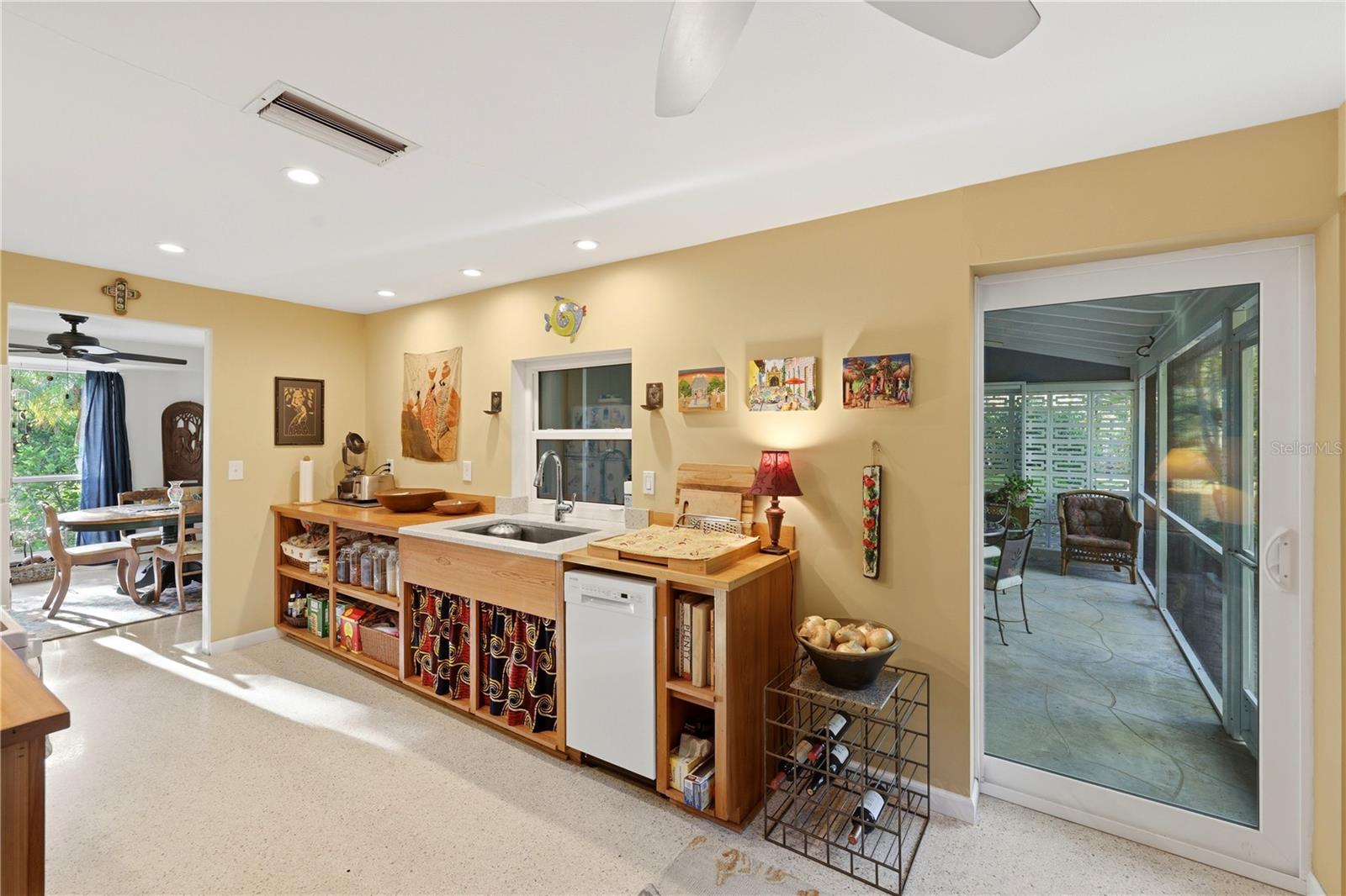 1620 MANOR RD, ENGLEWOOD, FL — photo 15