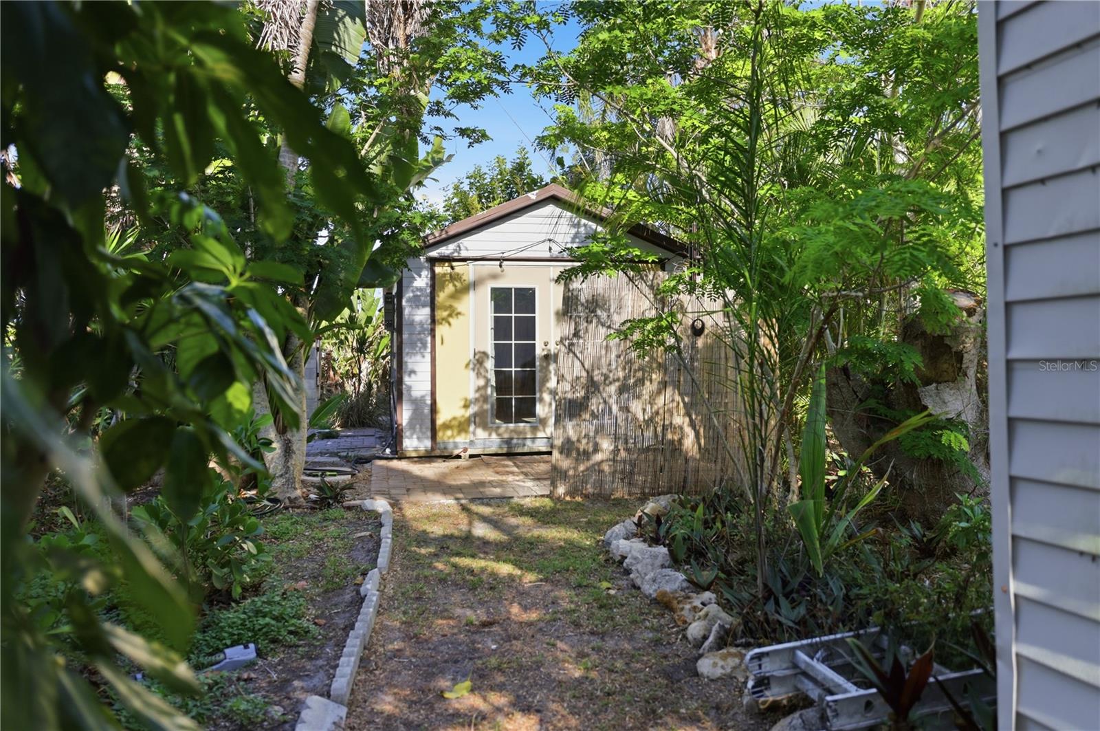 1620 MANOR RD, ENGLEWOOD, FL — photo 45