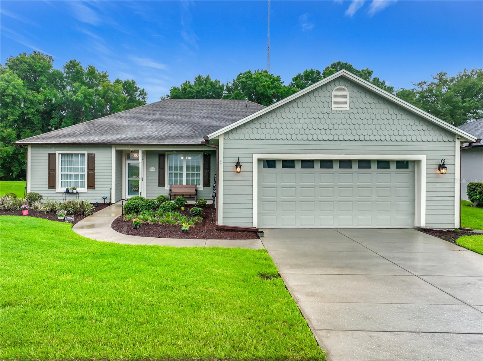 300 E GENEVA ST, OCOEE, FL