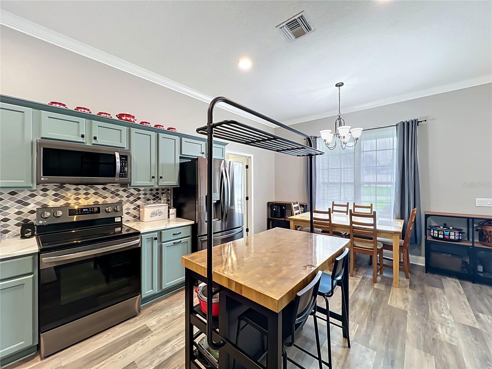 300 E GENEVA ST, OCOEE, FL — photo 2