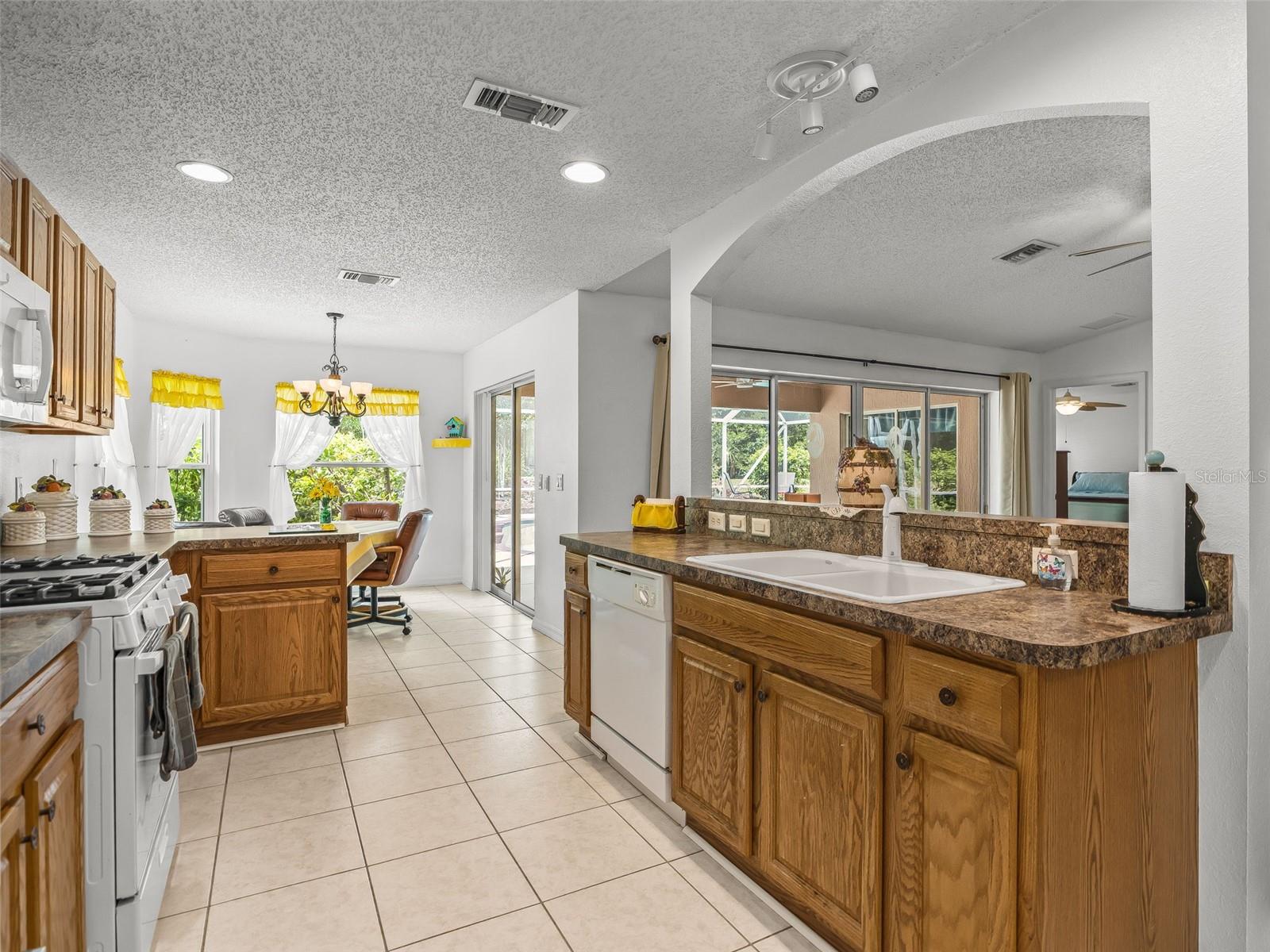 15360 SW 15TH TERRACE RD, OCALA, FL — photo 14