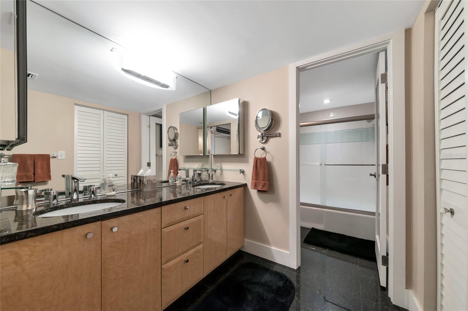 1111 N GULFSTREAM AVE #1A AVE #1A, SARASOTA, FL — photo 12