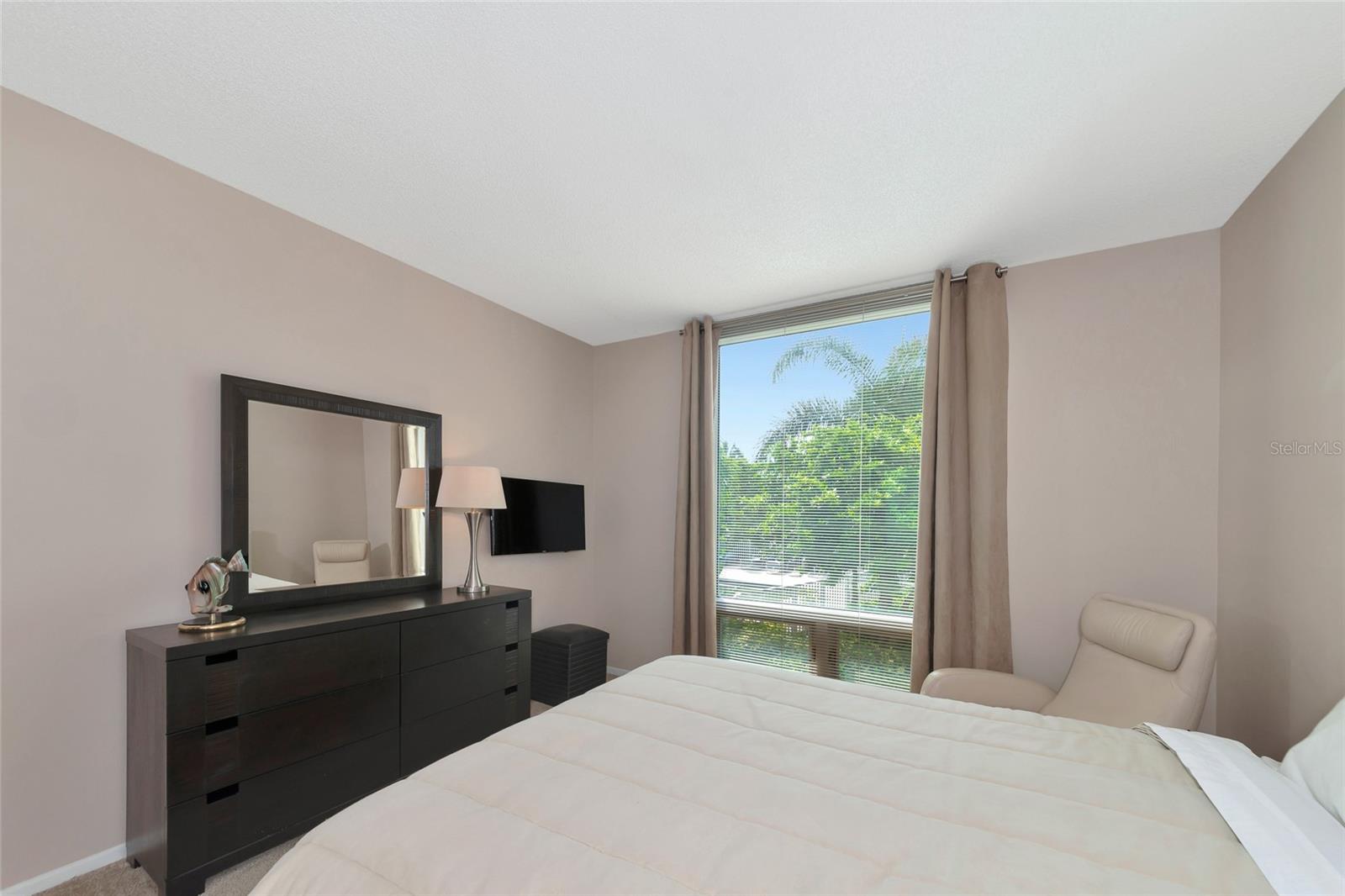 1111 N GULFSTREAM AVE #1A AVE #1A, SARASOTA, FL — photo 14
