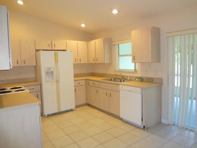 11 PONTIAC LN #B, PALM COAST, FL — photo 6