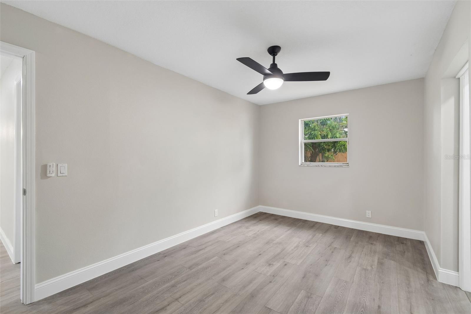 6532 S WEST SHORE CIR, TAMPA, FL — photo 16