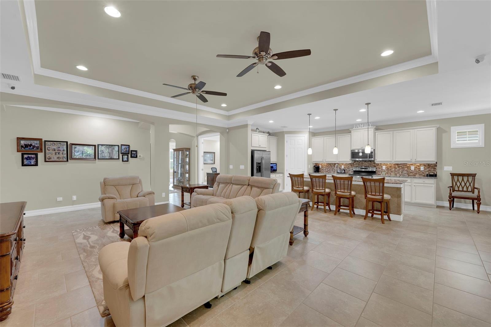 8720 WESTWOOD OAKS PL, FORT MYERS, FL — photo 7