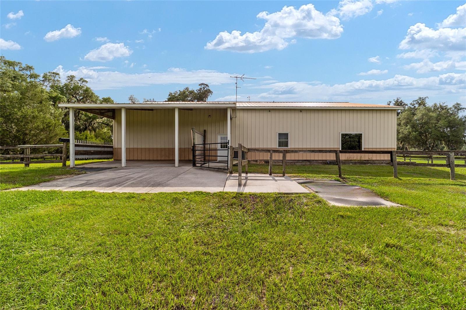 2035 NW 150TH AVE, OCALA, FL — photo 41