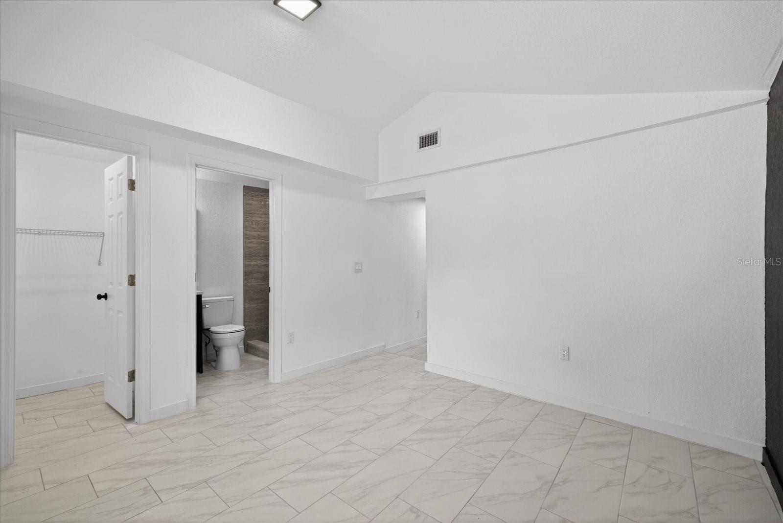 4019 MCLANE DR, TAMPA, FL — photo 34