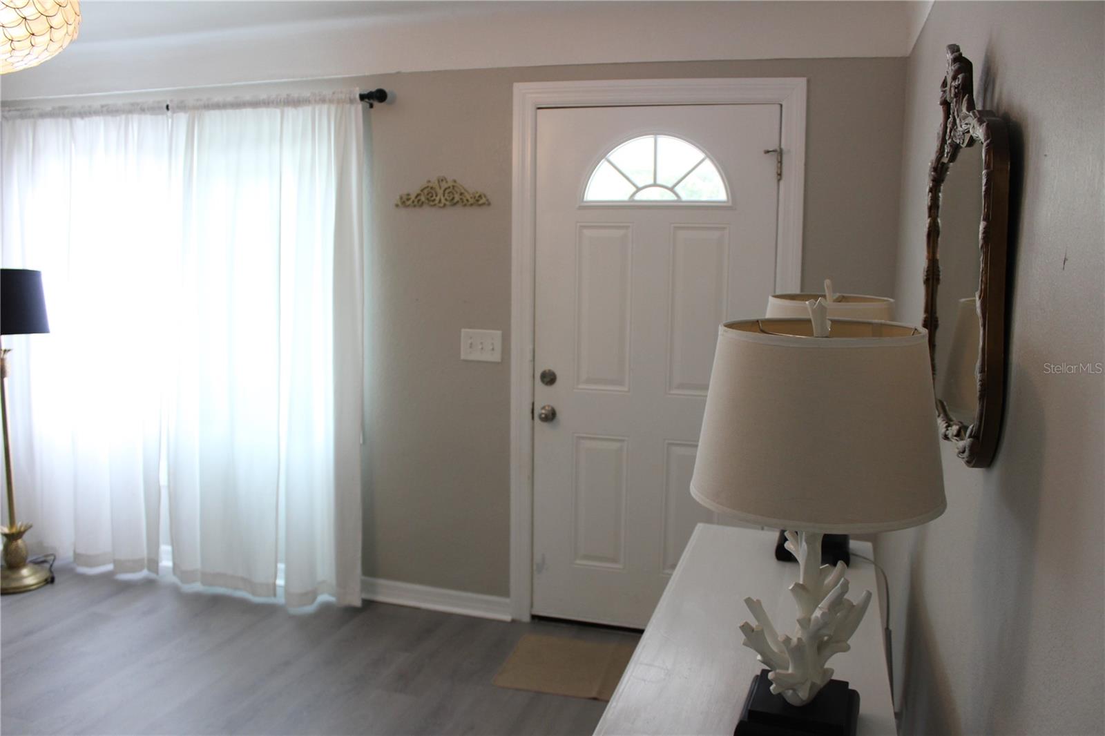 6014 CEDAR ST NE, ST PETERSBURG, FL — photo 4