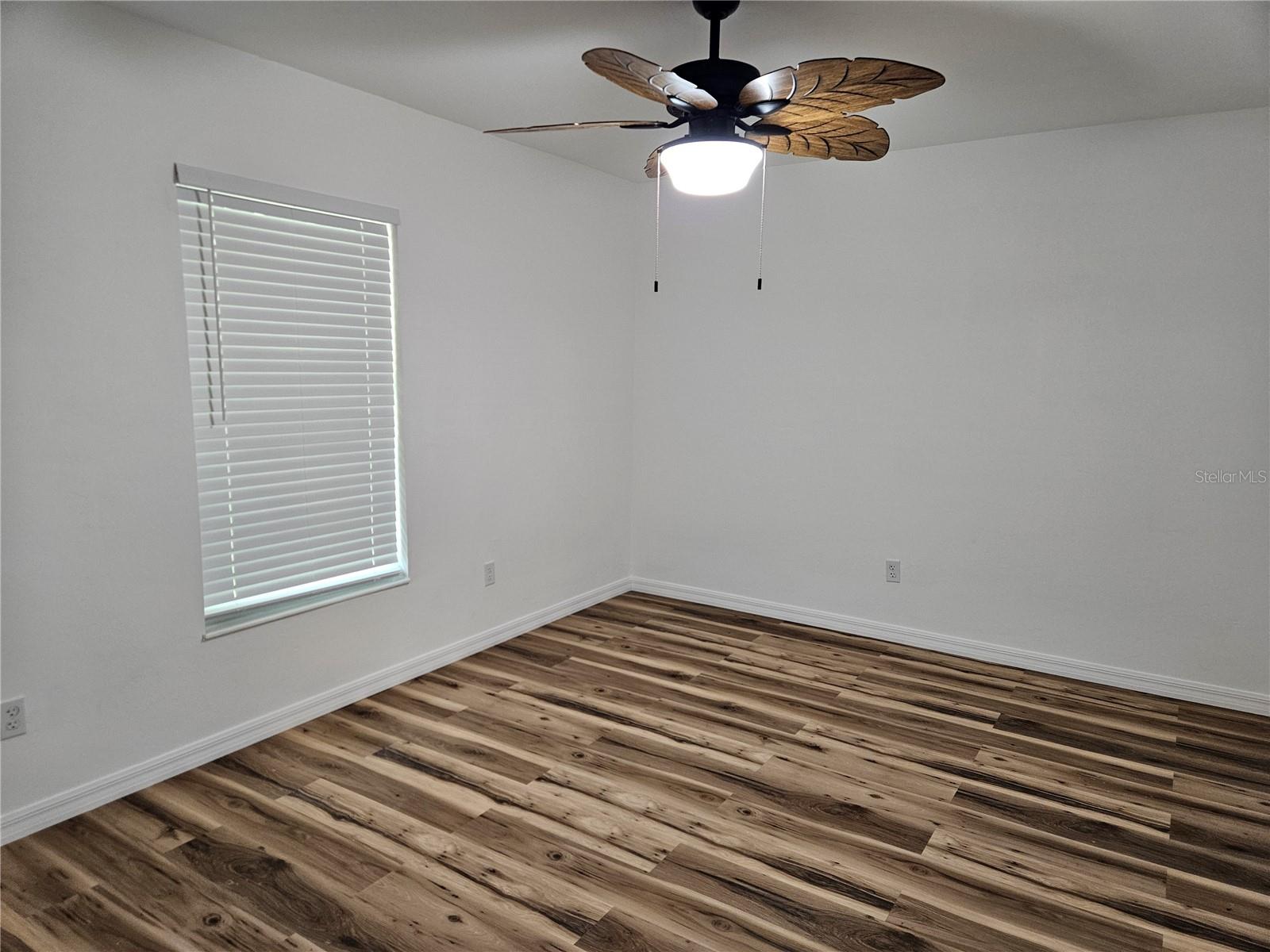51 NE 10TH ST, WILLISTON, FL — photo 26
