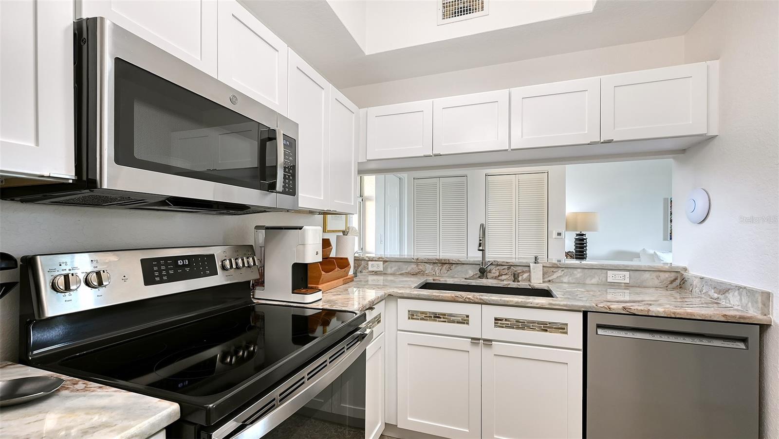 1268 11TH ST #2404, SARASOTA, FL — photo 24