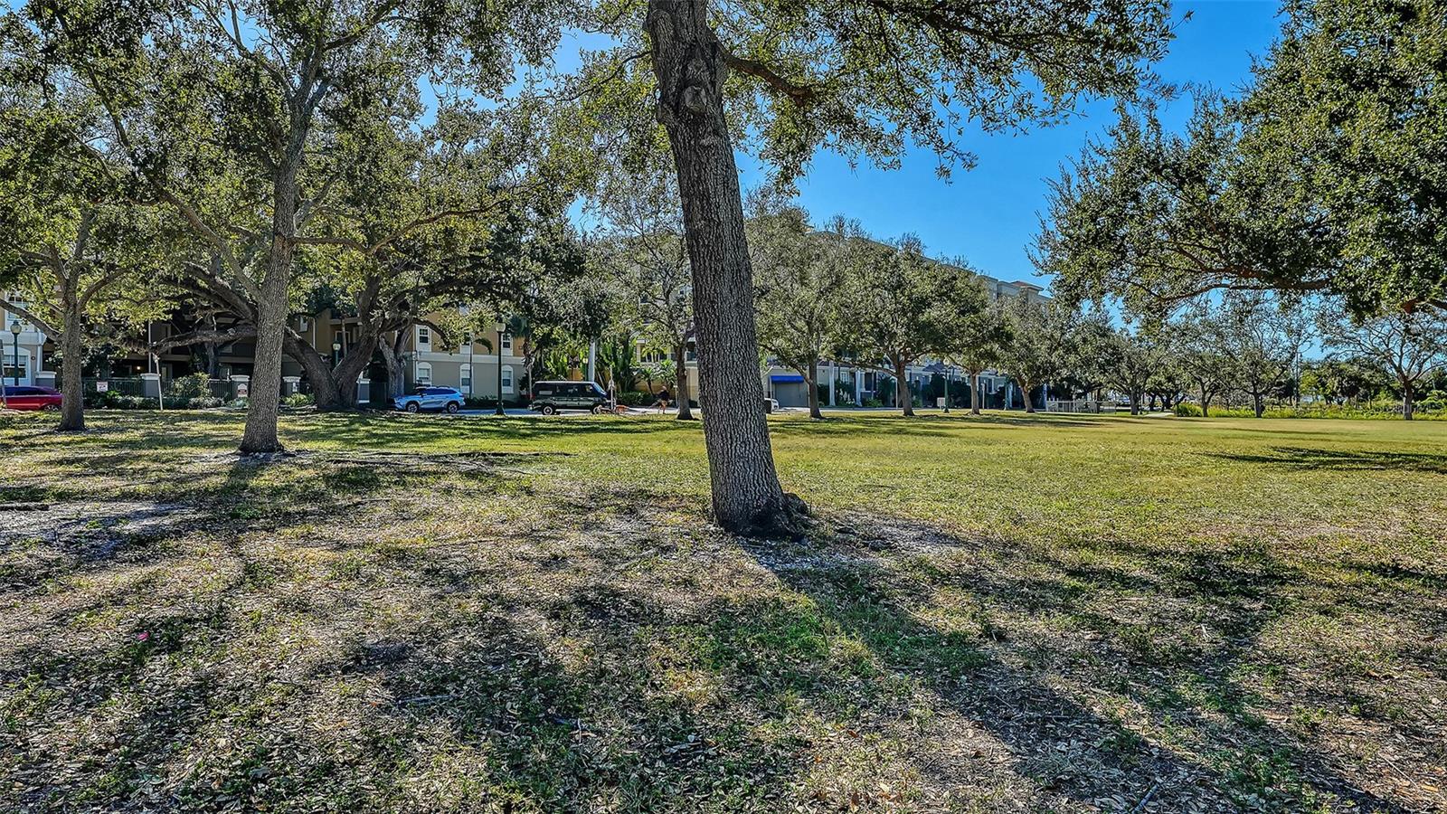 1268 11TH ST #2404, SARASOTA, FL — photo 54