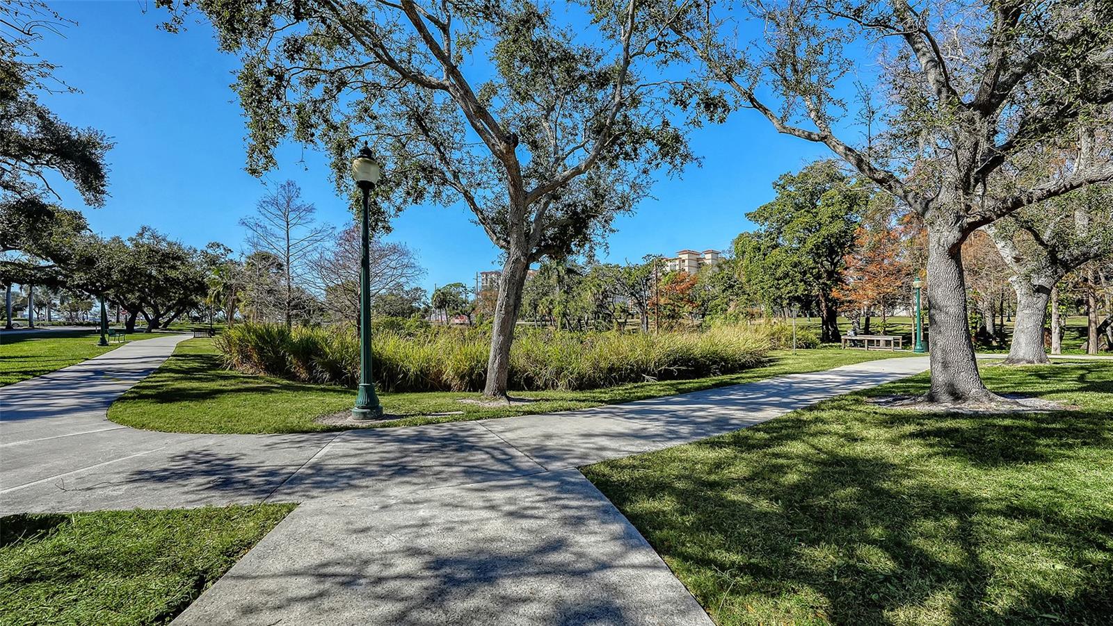 1268 11TH ST #2404, SARASOTA, FL — photo 65
