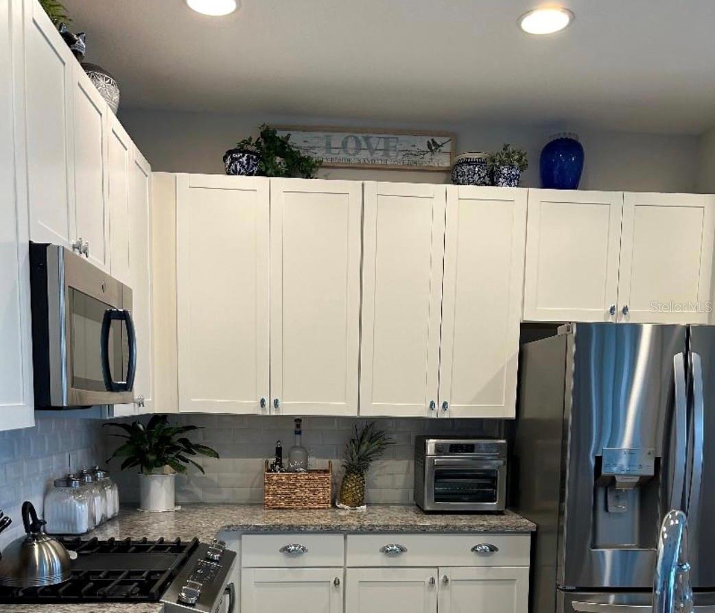 560 ADENMORE TER, DELAND, FL — photo 10