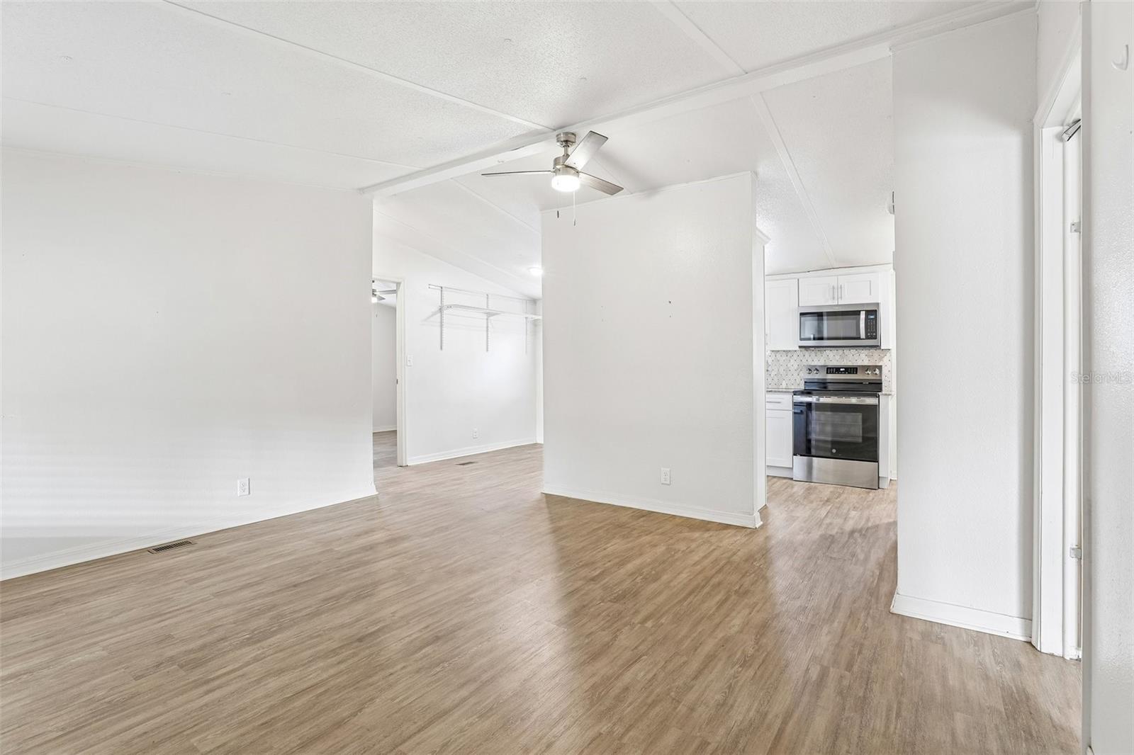 2638 SEA OATS CIR S, LAKELAND, FL — photo 18
