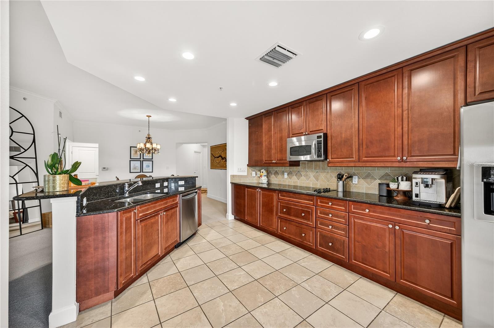 2305 EDGEWATER DR #1210, ORLANDO, FL — photo 10