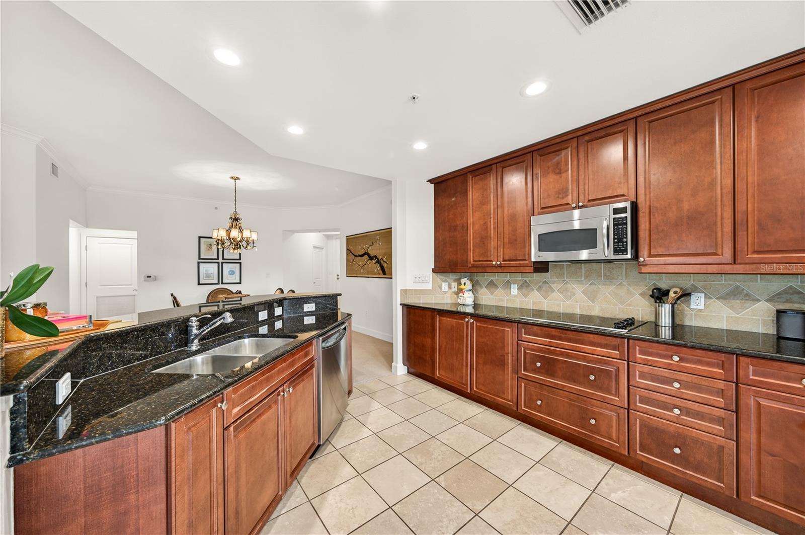 2305 EDGEWATER DR #1210, ORLANDO, FL — photo 12