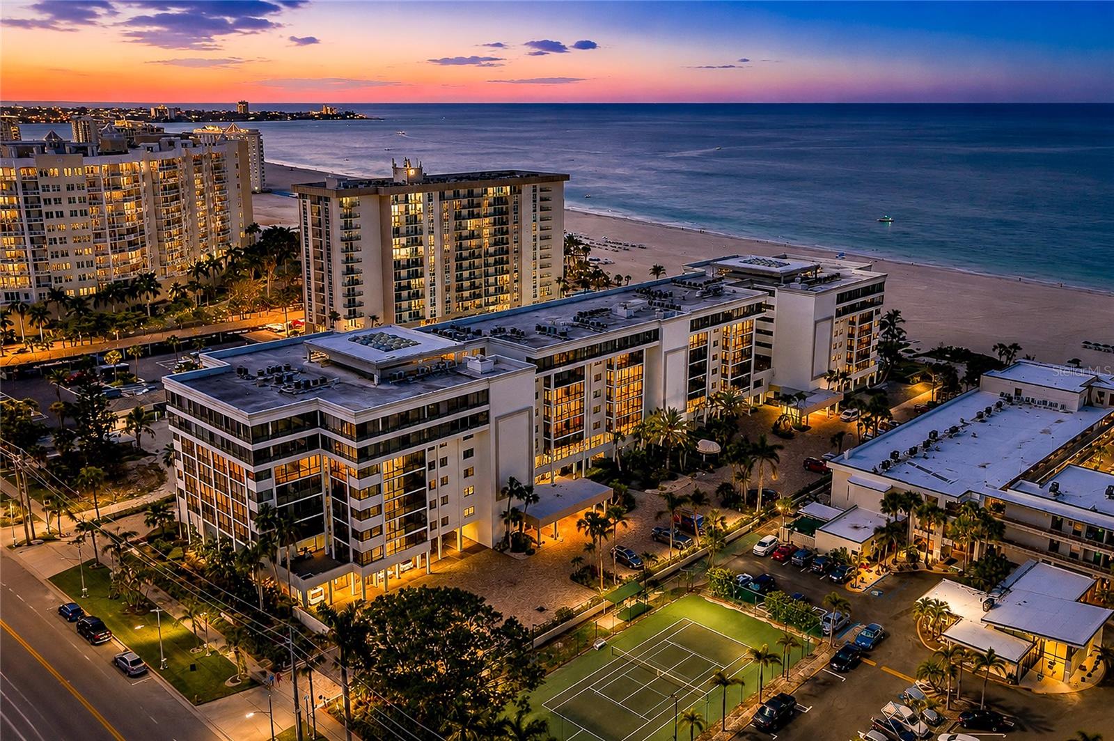 1100 BENJAMIN FRANKLIN DR #305, SARASOTA, FL