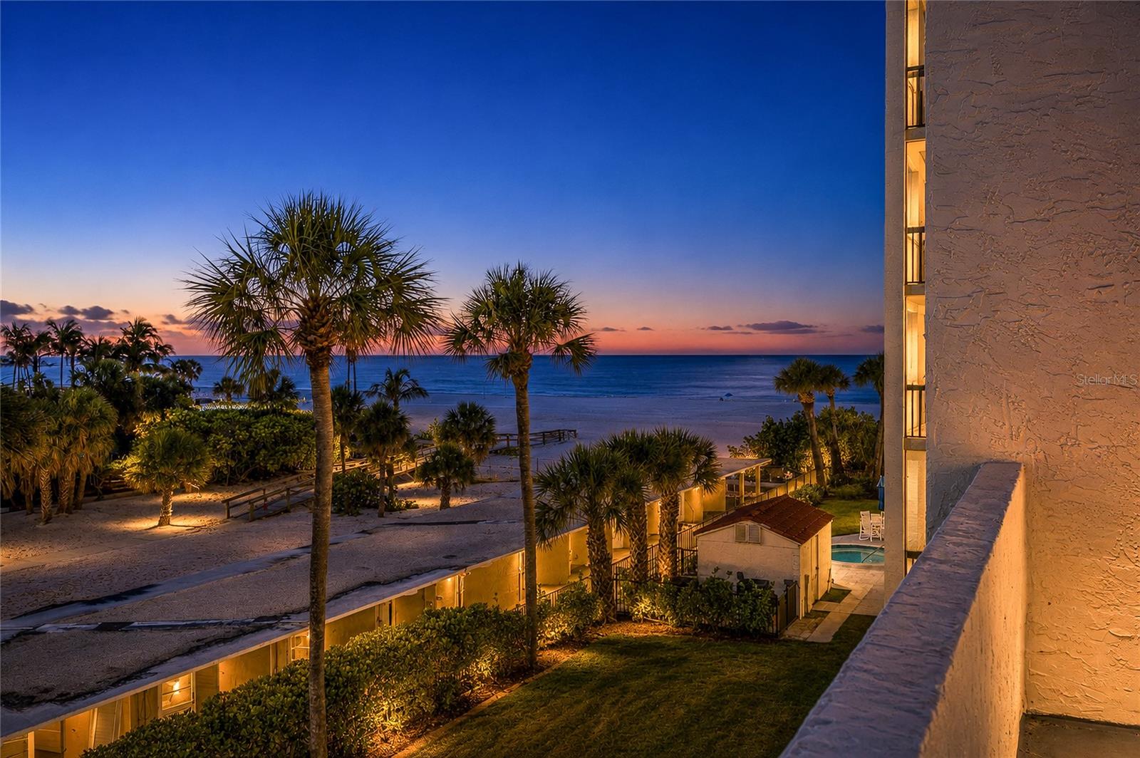 1100 BENJAMIN FRANKLIN DR #305, SARASOTA, FL — photo 3