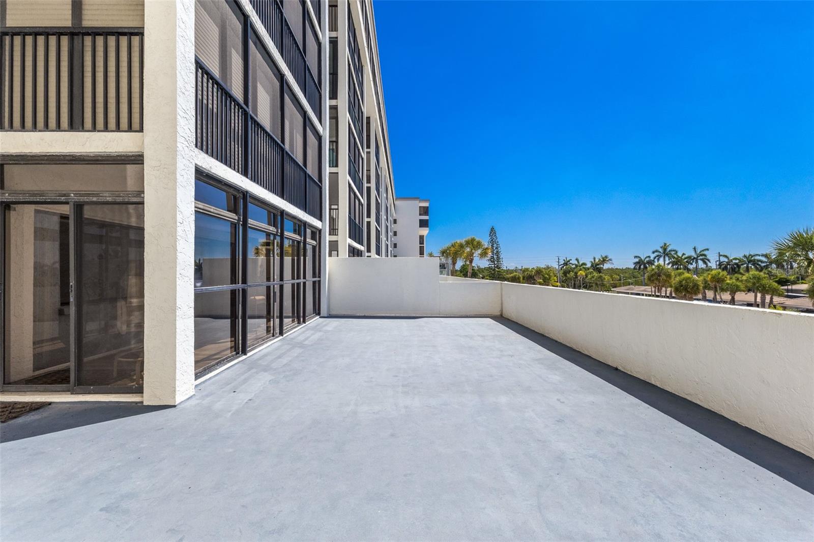 1100 BENJAMIN FRANKLIN DR #305, SARASOTA, FL — photo 25