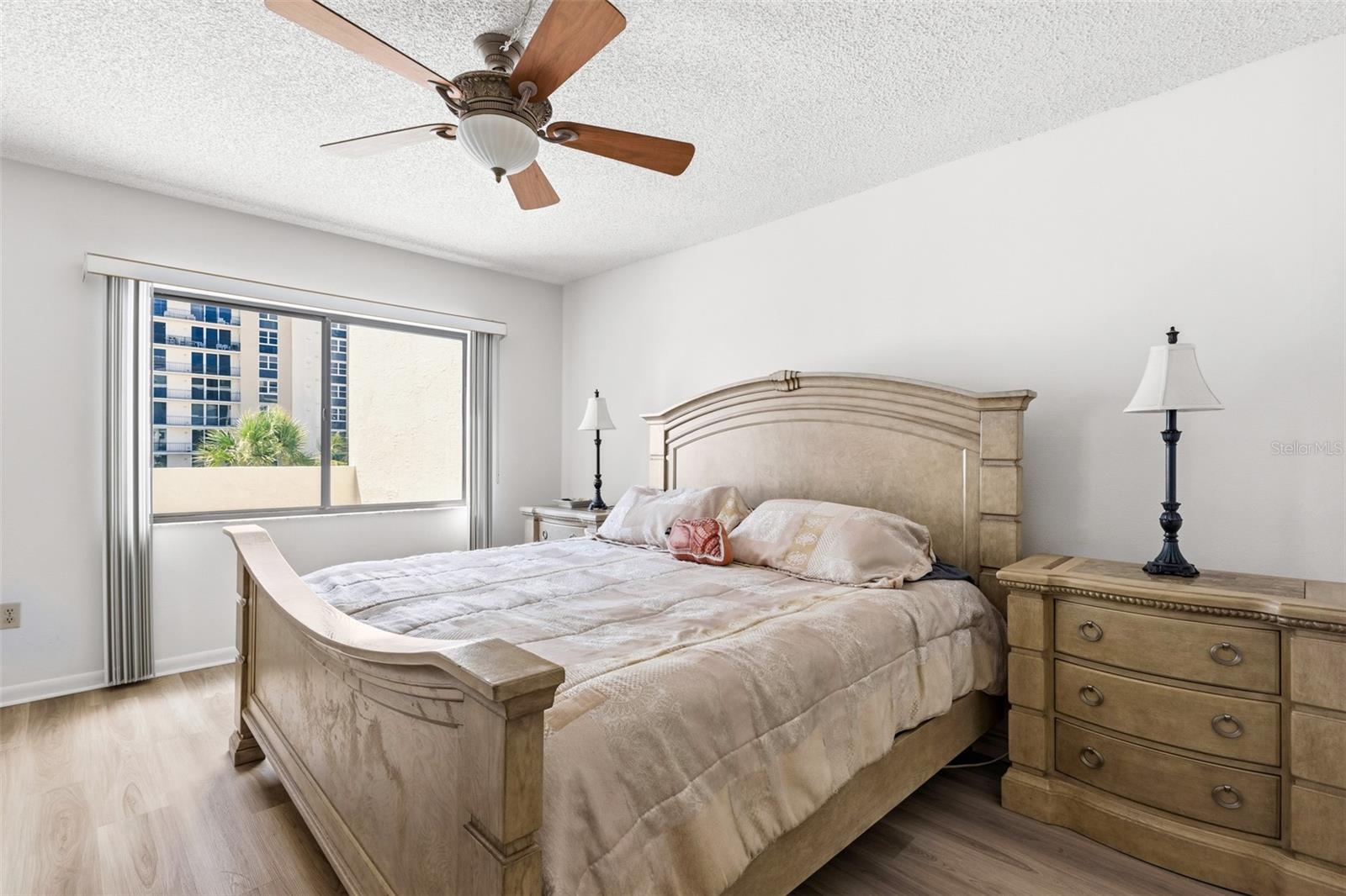 1100 BENJAMIN FRANKLIN DR #305, SARASOTA, FL — photo 48