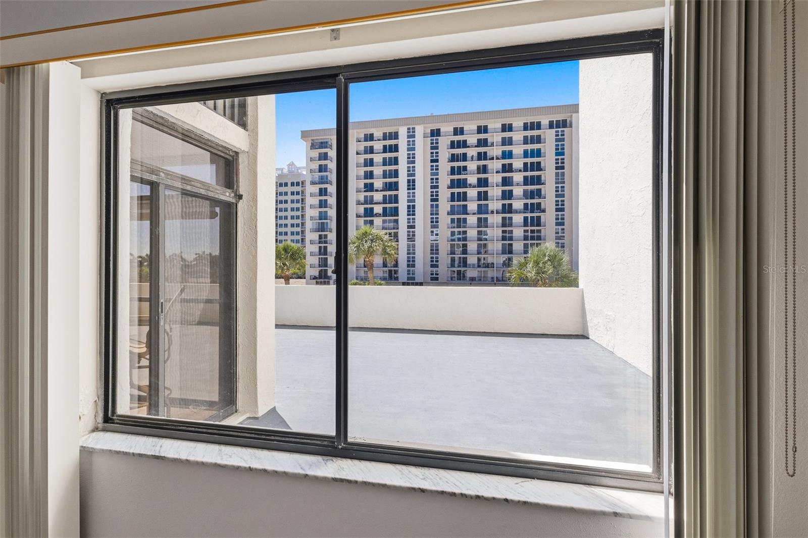 1100 BENJAMIN FRANKLIN DR #305, SARASOTA, FL — photo 51