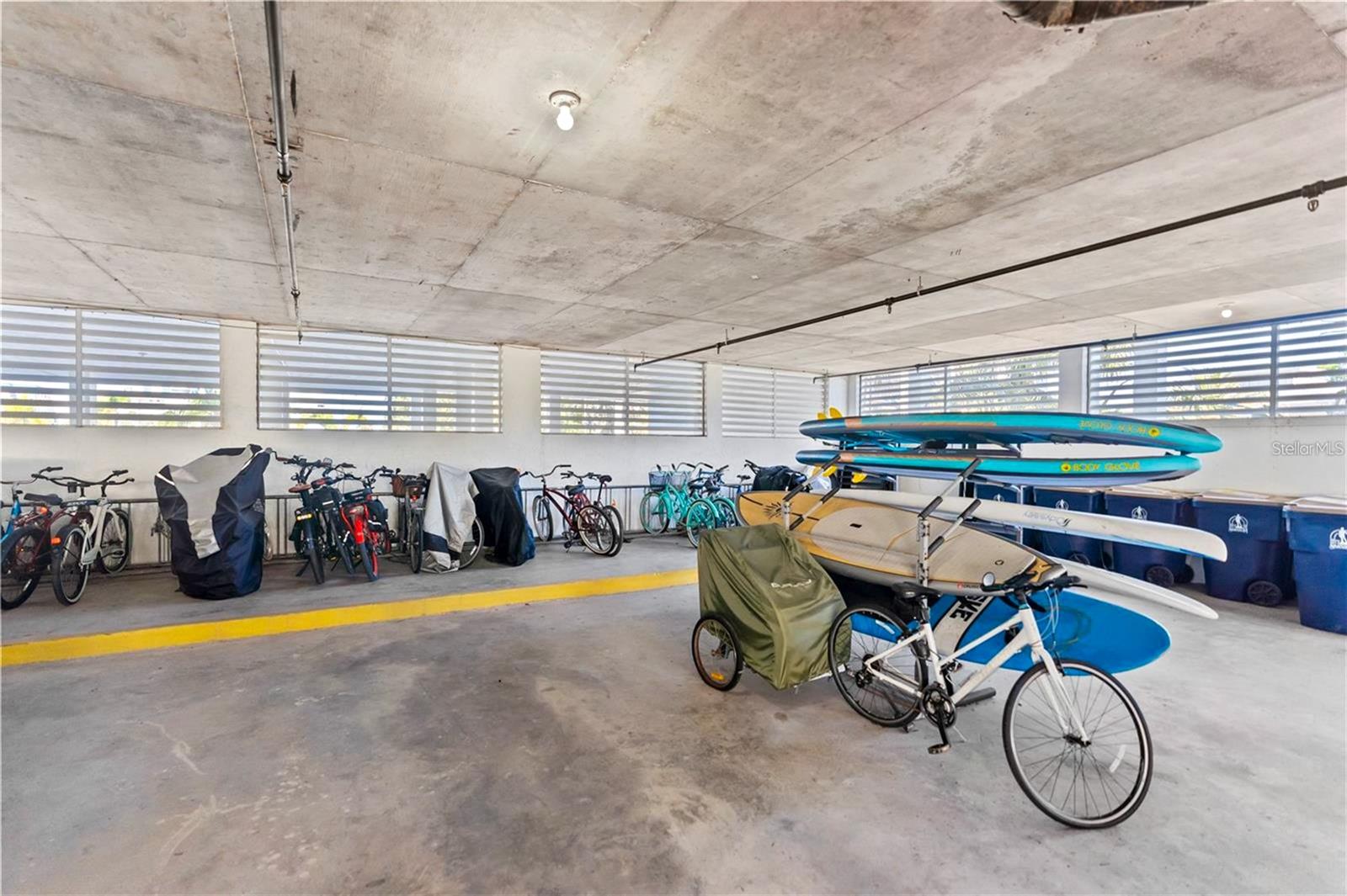 1100 BENJAMIN FRANKLIN DR #305, SARASOTA, FL — photo 57