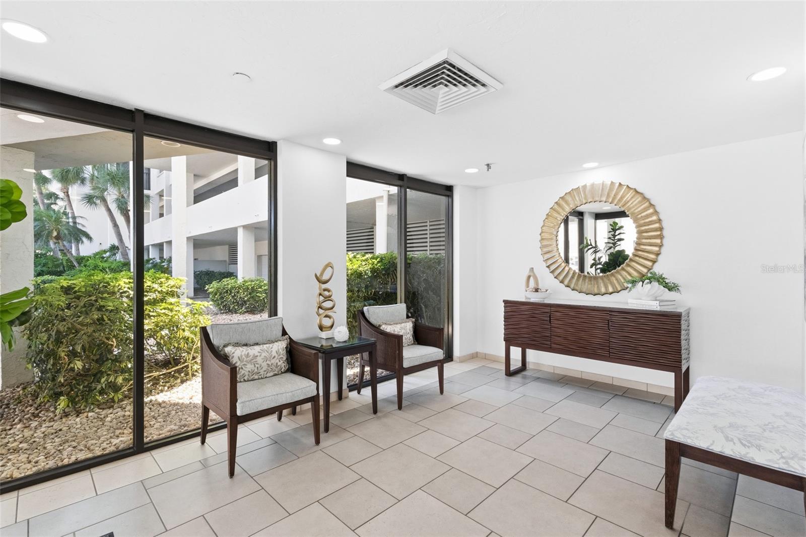 1100 BENJAMIN FRANKLIN DR #305, SARASOTA, FL — photo 58