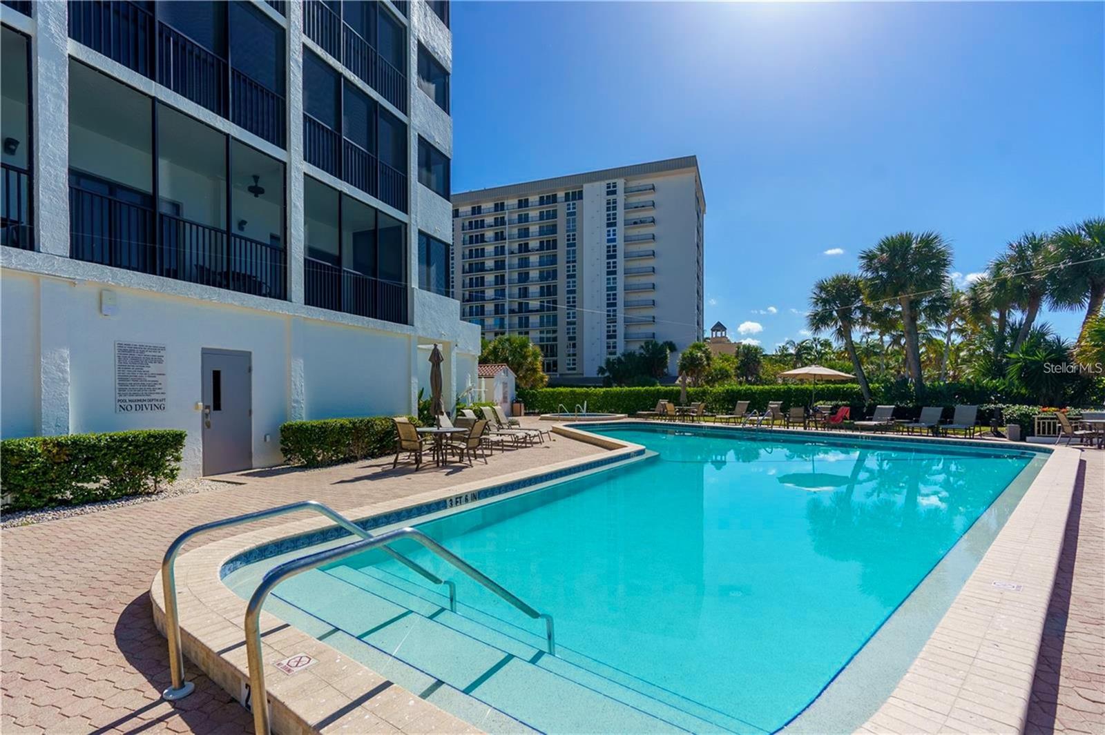 1100 BENJAMIN FRANKLIN DR #305, SARASOTA, FL — photo 71