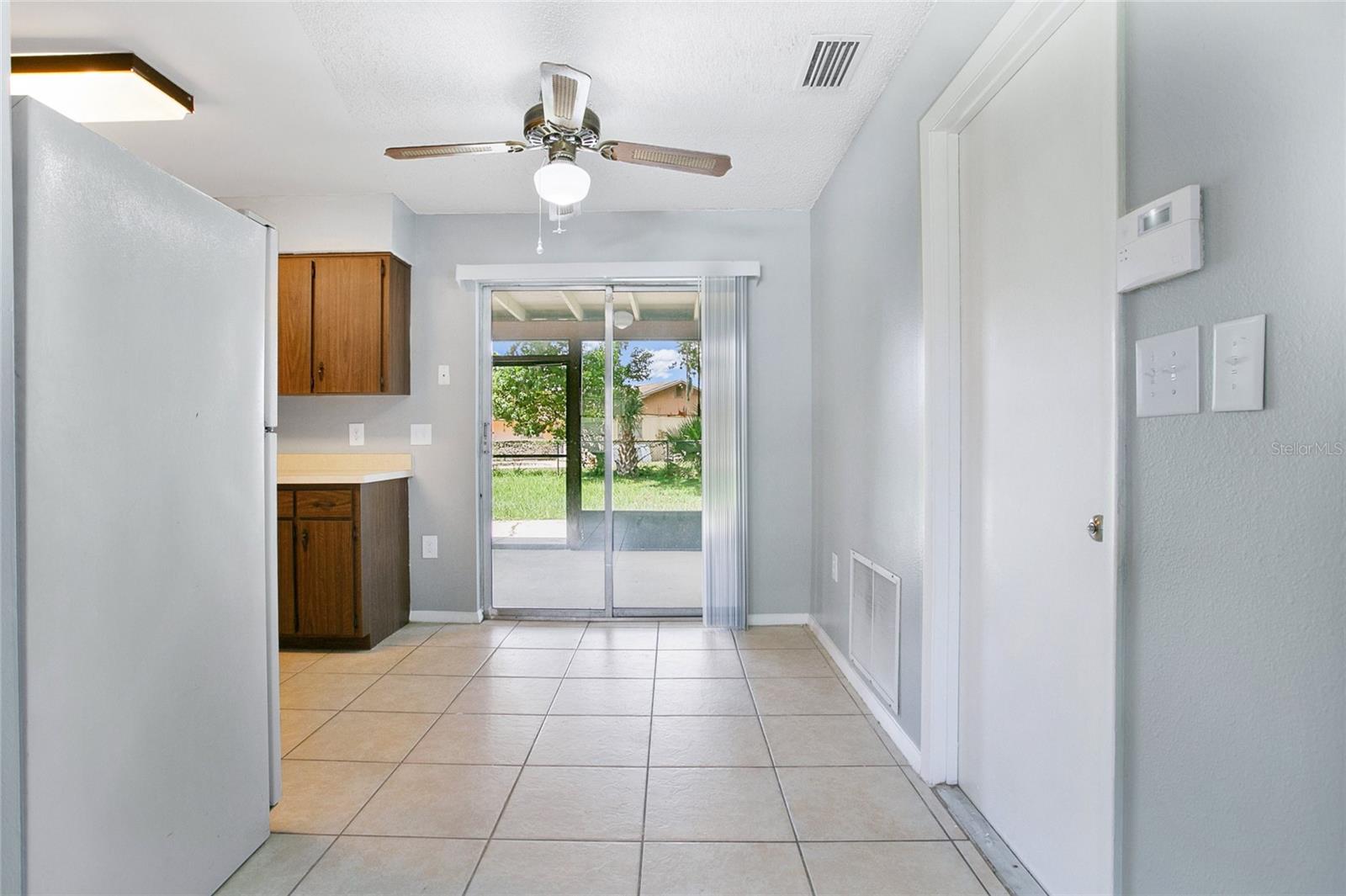 405 LONG DR, POINCIANA, FL — photo 5