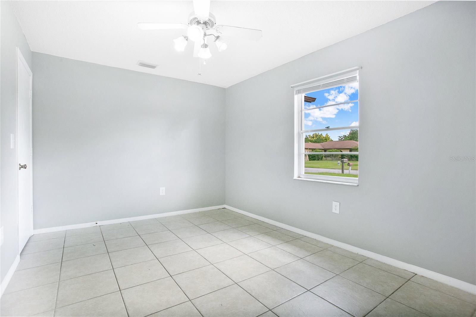 405 LONG DR, POINCIANA, FL — photo 12