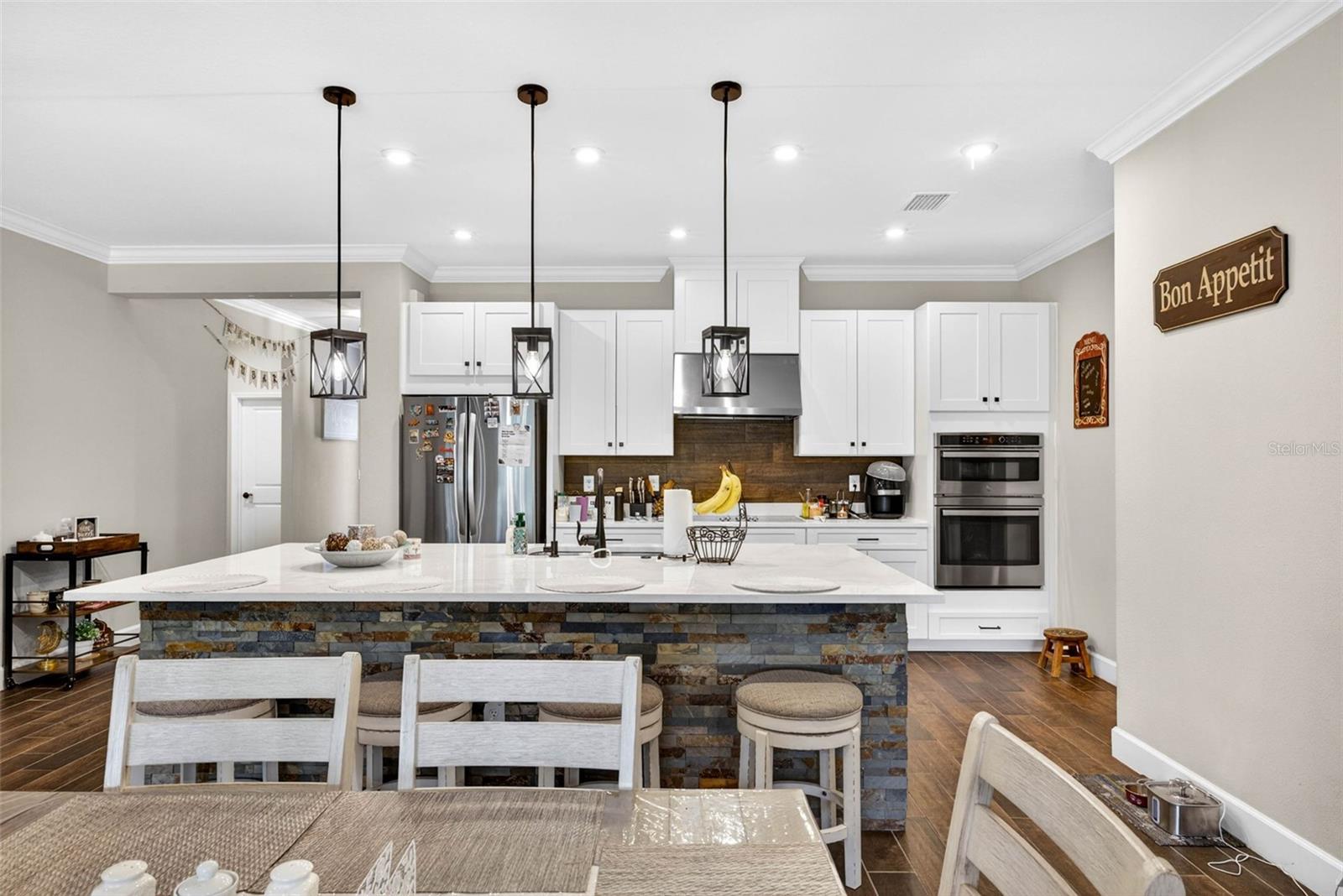 6946 TALAMORE DR, WESLEY CHAPEL, FL — photo 11