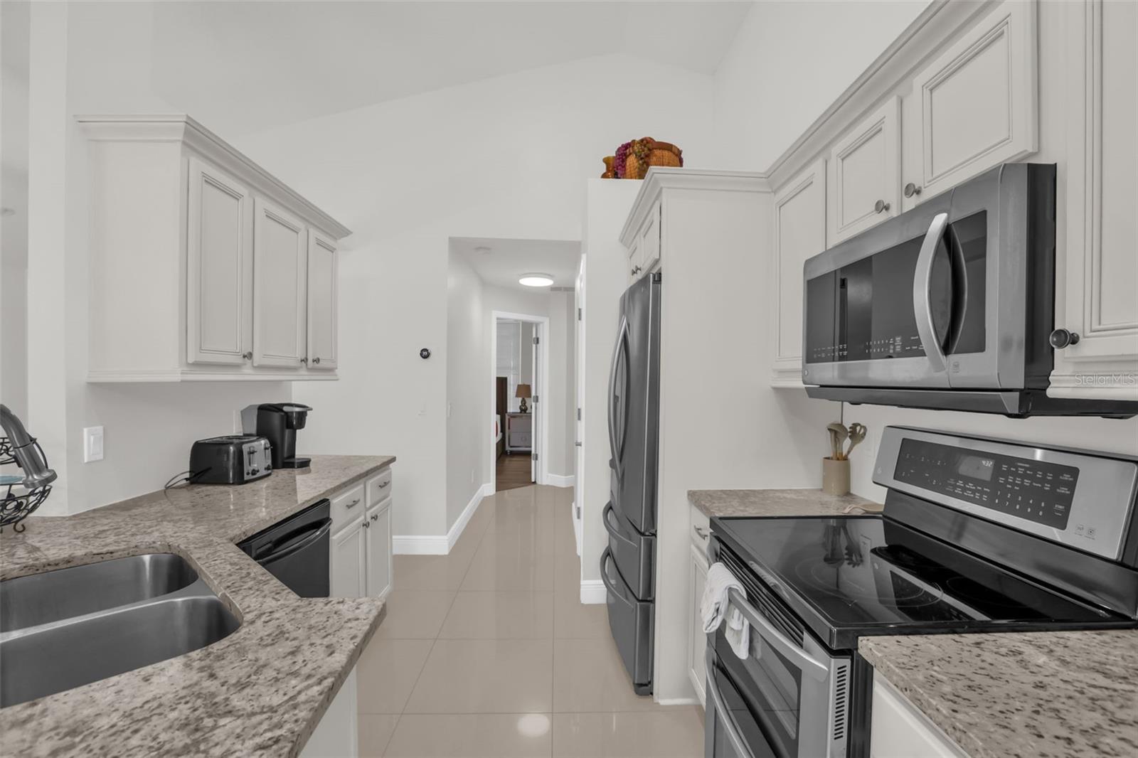 156 BAREFOOT BEACH WAY, KISSIMMEE, FL — photo 11